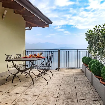 Beatrice - Haus Mit Pool Und Terrasse Am Iseosee By Interhome Apartment Parzanica