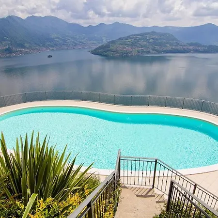 Beatrice - Haus Mit Pool Und Terrasse Am Iseosee By Interhome